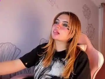 Chaturbate Live Sex Cam of lovely_paris_01