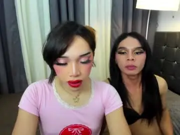 Chaturbate Sex Chat of hugecock_pretty123