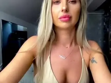 Chaturbate Adult Video Chat of amyroberta92