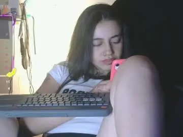 Chaturbate Live Sex Cam of val_bardot1