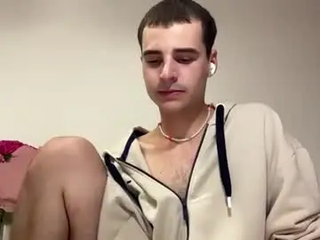 Chaturbate Live Porn of lucas_bennett