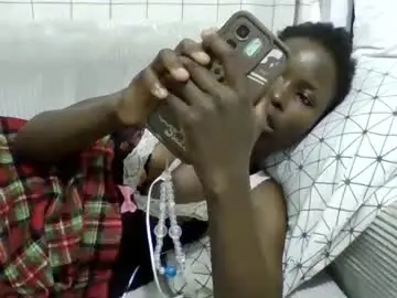 Chaturbate Live Sex of pretty_petite_ebony