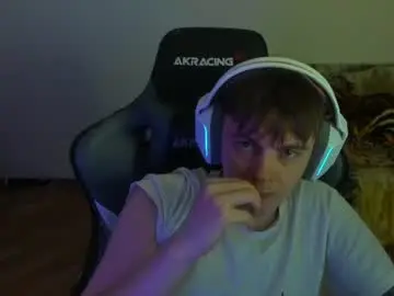 Chaturbate Sex Chat of aron_neall