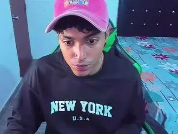 Chaturbate Best live sex cam show of zafirocum