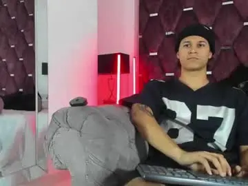 Chaturbate Watch Live Sex Cams of tonybenedetti