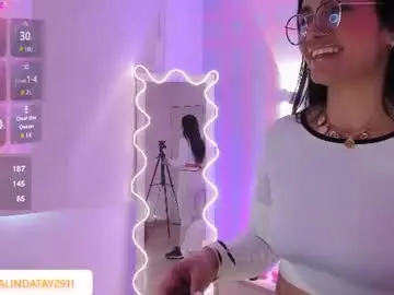 Chaturbate Adult Webcams of rosalind_tay