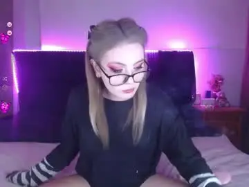 Chaturbate Sex Cam of shysweetrish