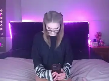 Chaturbate Adult Webcams of shysweetrish