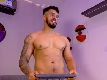 Chaturbate Sex Chat of tony_muscle1