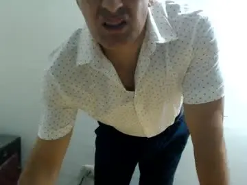 Chaturbate Sex Cam of daddyhot_alejandro
