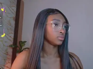 Chaturbate Sex Cam of ahvi_ebony