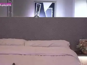 Chaturbate Live Sex Cam of sashalore