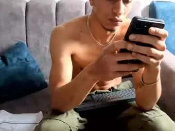Chaturbate Watch Live Sex Cams of sornero777111