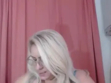 Chaturbate Live Porn of xelenaxx