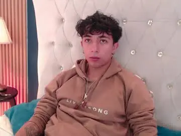 Chaturbate Best live sex cam show of aiden_rivers_