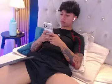 Chaturbate Live Sex Cam of aiden_rivers_