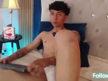 Chaturbate Live Sex Cam of aiden_rivers_