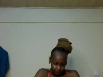 Chaturbate Live Sex Cam of freaky_beauty