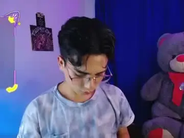 Chaturbate Free Live Porn of owenblue__