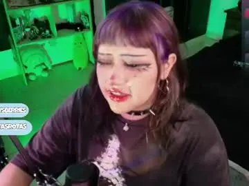 Chaturbate Live Sex Cam of toky_doll
