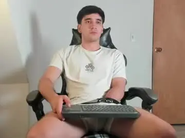 Chaturbate Sex Chat of leo_jones389