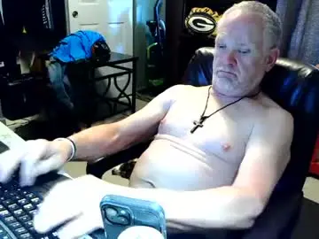 Chaturbate Live Sex of midwestdad09