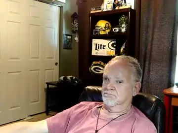 Chaturbate Live Sex Cam of midwestdad09