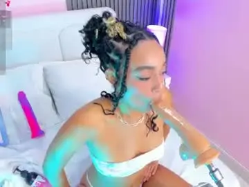 Chaturbate Sex Cam of clawdeen__wolf
