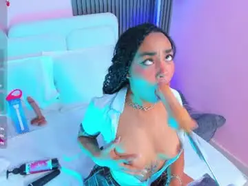 Chaturbate Adult Video Chat of clawdeen__wolf