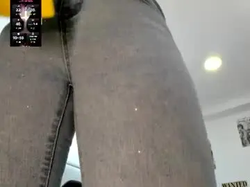 Chaturbate Sex Cam of samantha_milfs