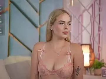 Chaturbate Watch Live Sex Cams of auroramoree