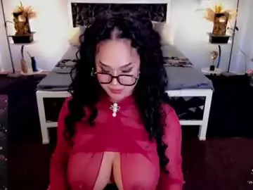 Chaturbate Live Porn of hottiest_chesca69