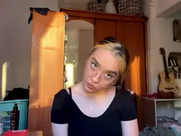Chaturbate Nude Webcam of kellyleinonen