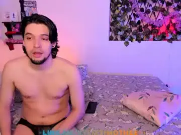 Chaturbate Nude Webcam of kylietimothee