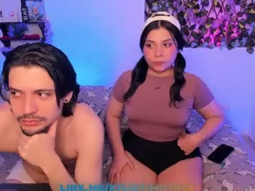 Chaturbate Live Sex Cam of kylietimothee