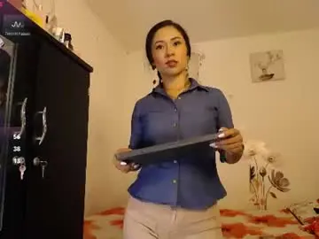 Chaturbate Watch Live Sex Cams of liahdiaz_