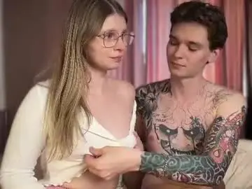 Chaturbate Adult Webcams of ourlittlesecret_4u