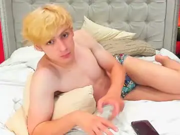 Chaturbate Watch Live Sex Cams of damonlux