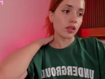 Chaturbate Live Sex Cam of alliss_ginger_