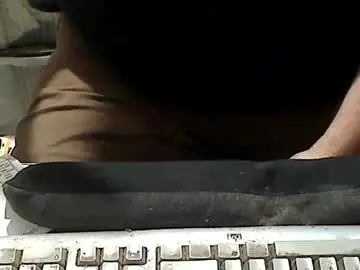 Chaturbate Live Sex Cam of aloooopyscot