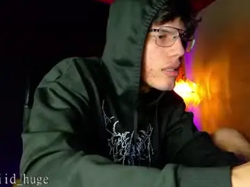 Chaturbate Free Porn Cam of daviid_huge
