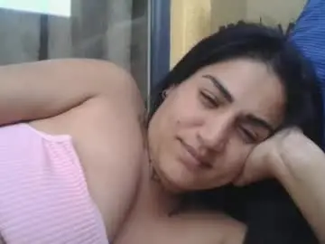 Chaturbate Watch Live Sex Cams of safari_xx