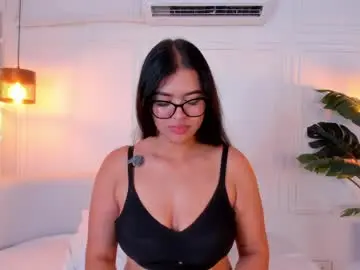 Chaturbate Live Sex Cam of sofiicastro