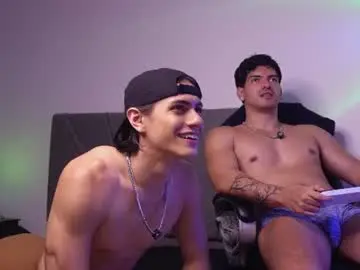 Chaturbate Best live sex cam show of bbbeachboy