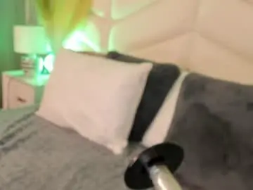 Chaturbate Live Porn of lizzi_hotman