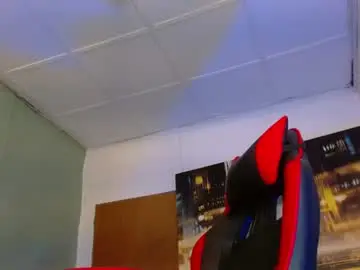 Chaturbate Free Live Porn of alexgiraldo__