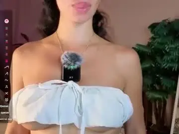 Chaturbate Live Sex Cam of mioflare