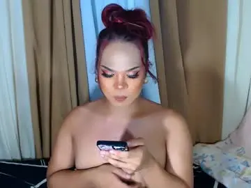 Chaturbate Live Sex of urmakelove_fac
