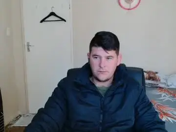Chaturbate Adult Webcams of brendansexyboy098754