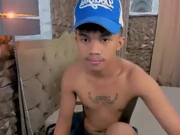 Chaturbate Live Porn of urmasterbigcock